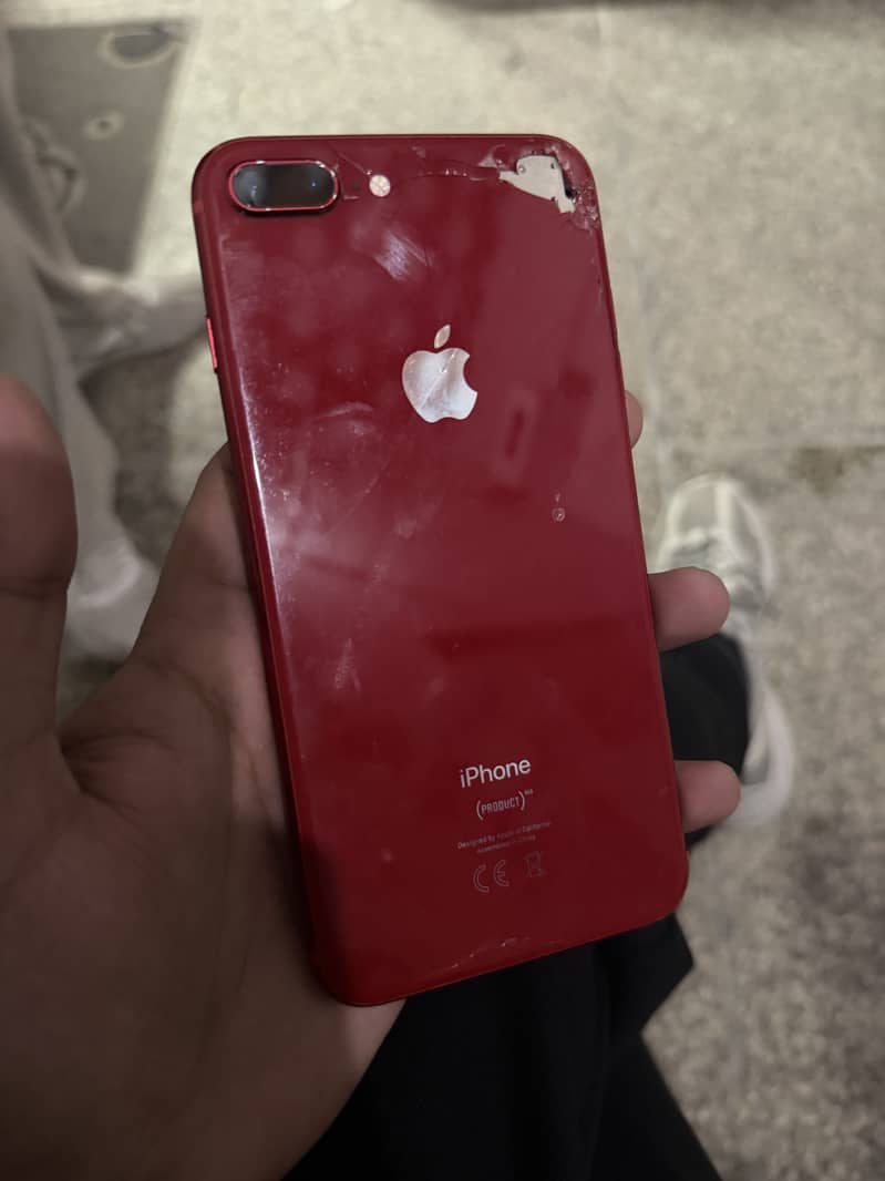 Apple iPhone 8 Plus 1