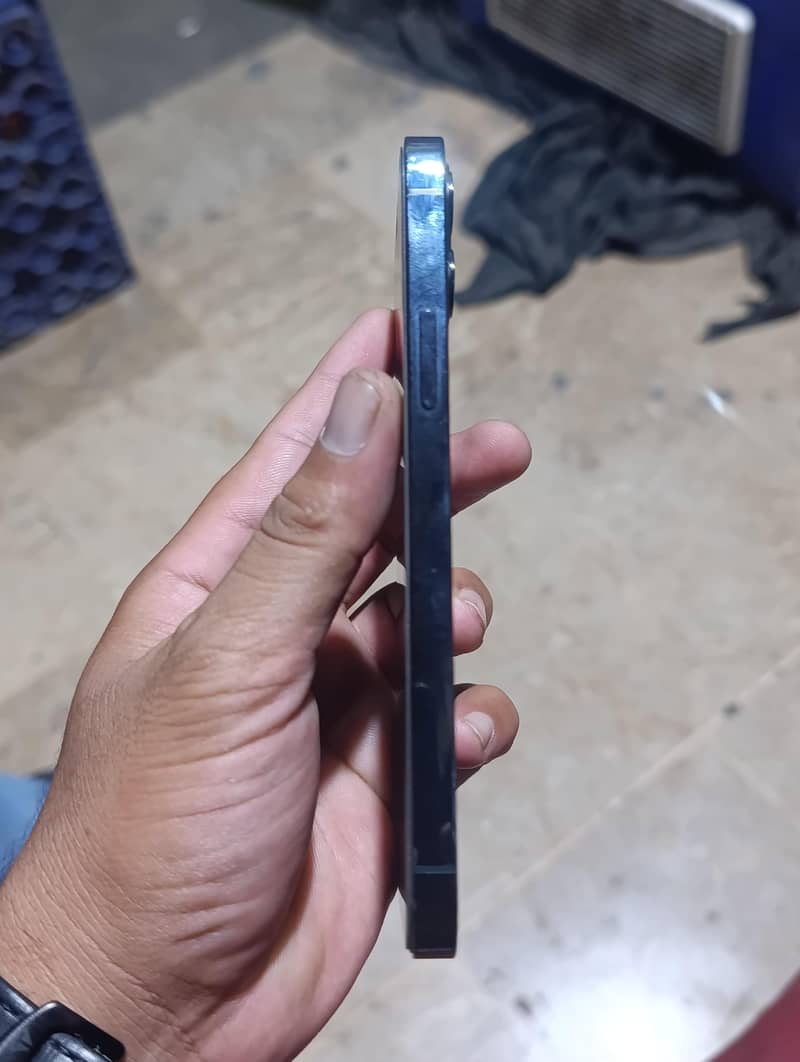 Apple iPhone 12 Pro 5
