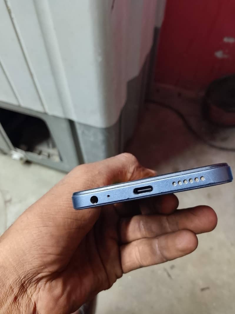 Tecno Spark 20C 5