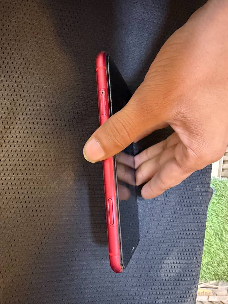 Apple iPhone 11 6