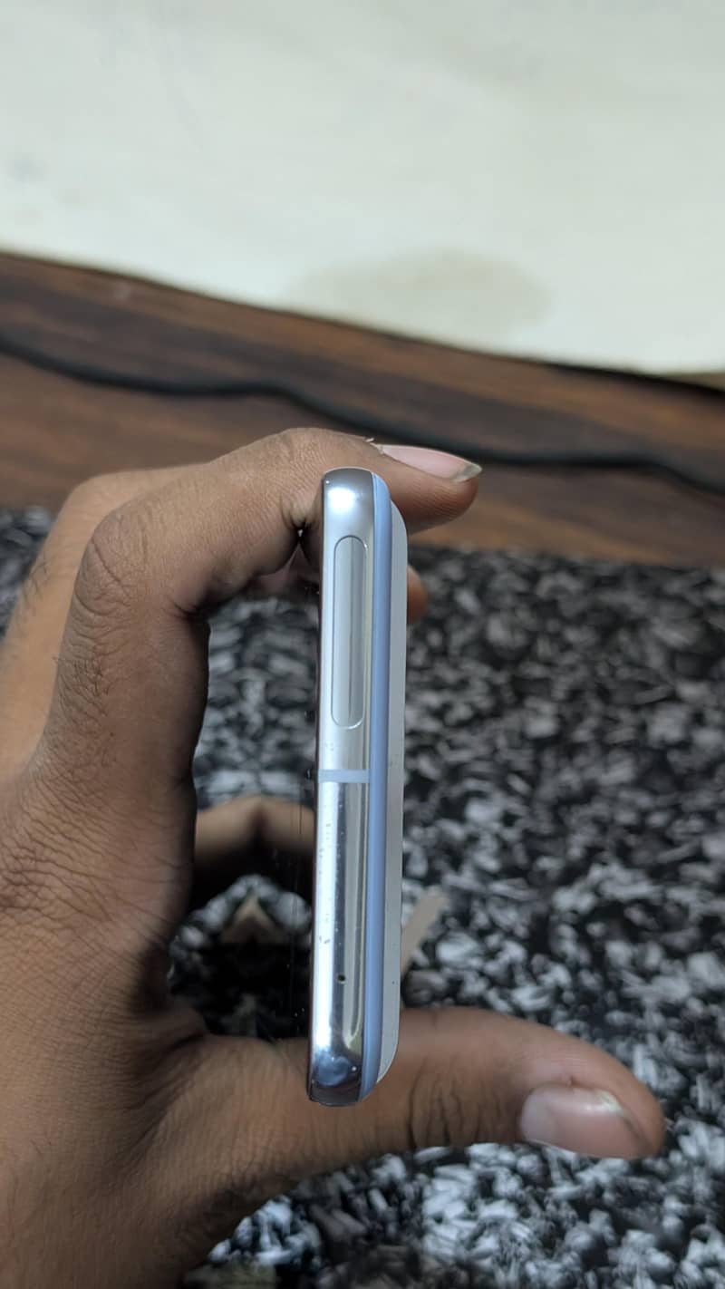 Google Pixel 8 Pro 2