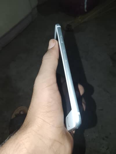 Apple iPhone 6