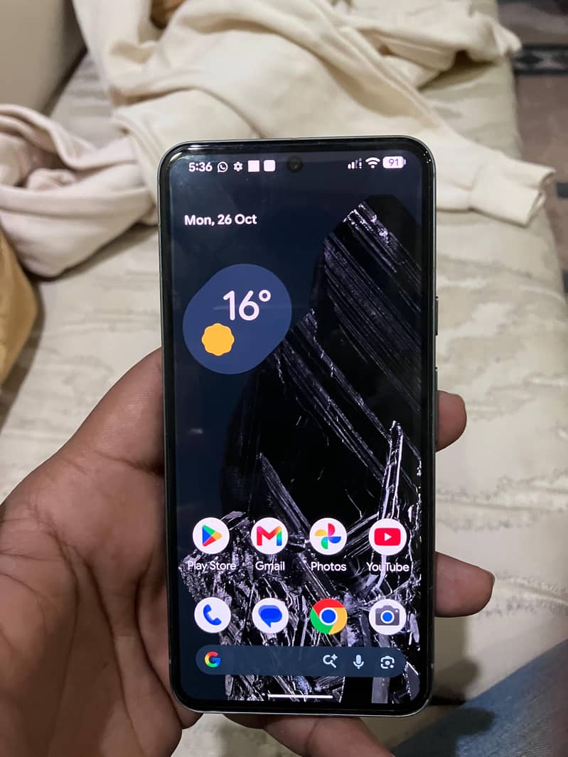 google pixel 8 4
