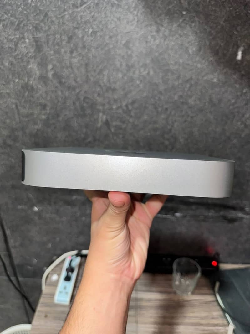 Mac Mini M1, 2020 3