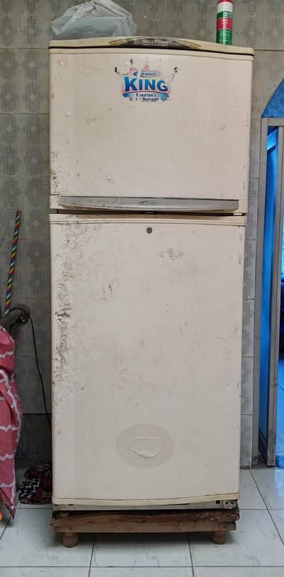 king Jumbo Size Fridge In Working Condition