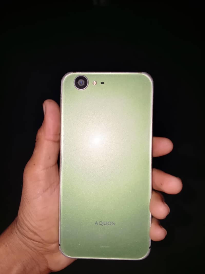 Sharp Aquos Sense 3