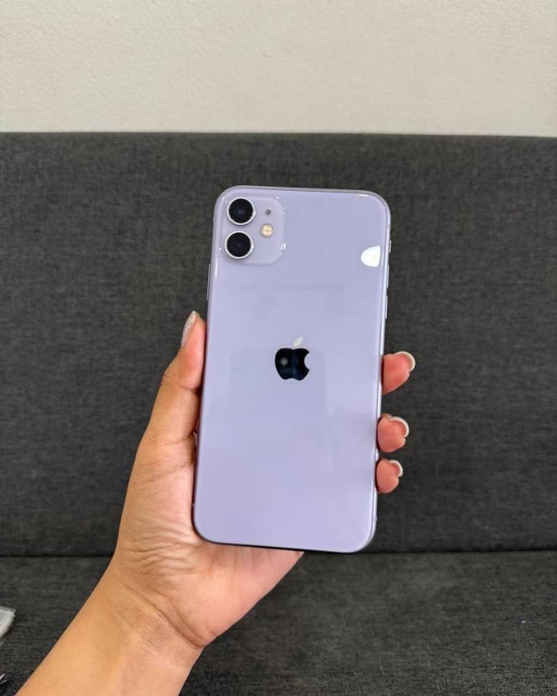 Apple iPhone 11 0