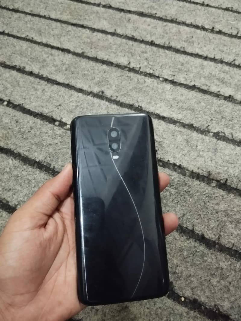 One Plus 6T 2