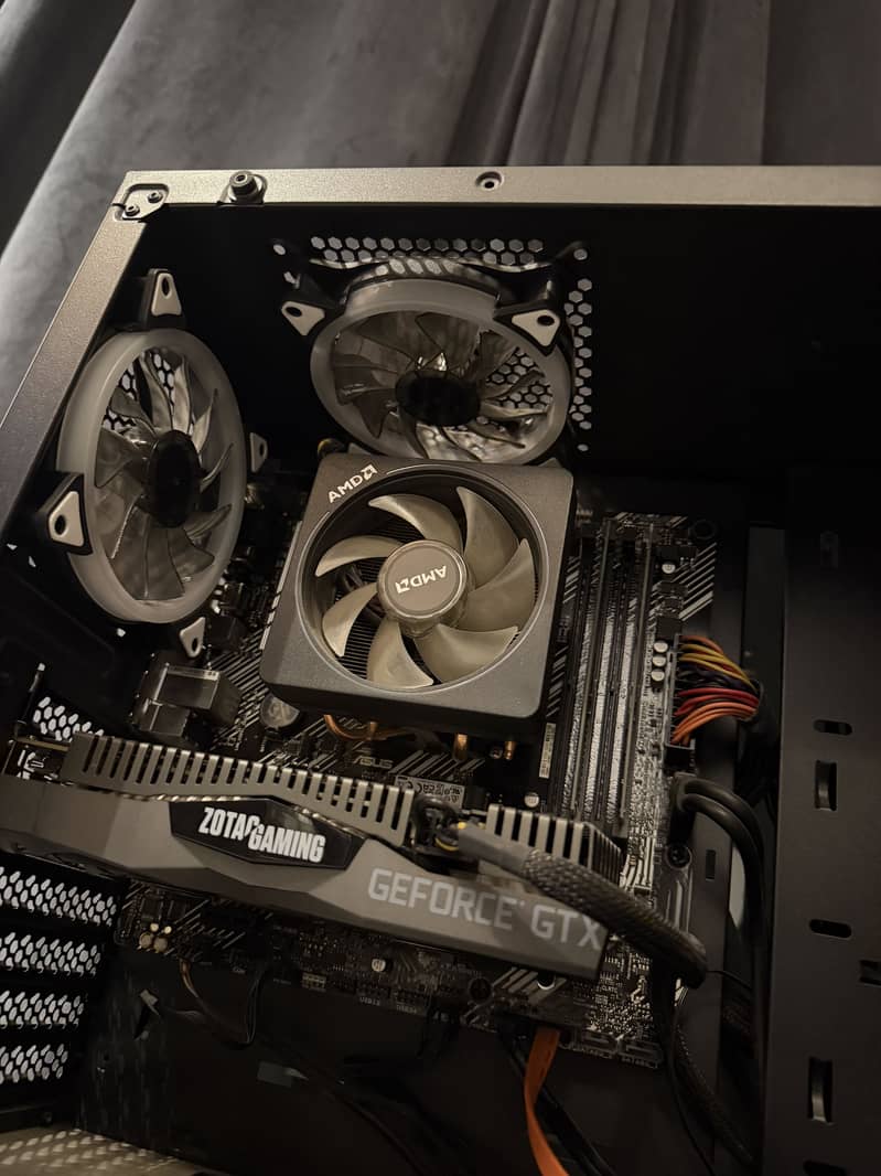 Ryzen 5 3600 Gaming Processor 1