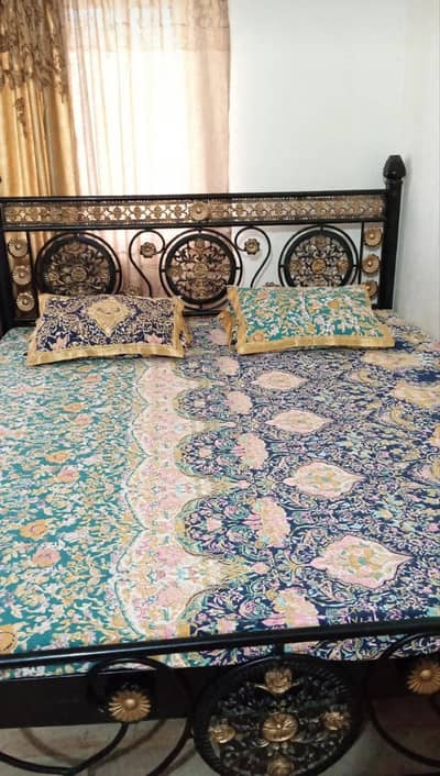 iron bed 4 sale