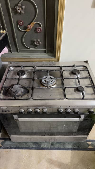 5 Burner Kitchen Stove - Sui Gas Burner