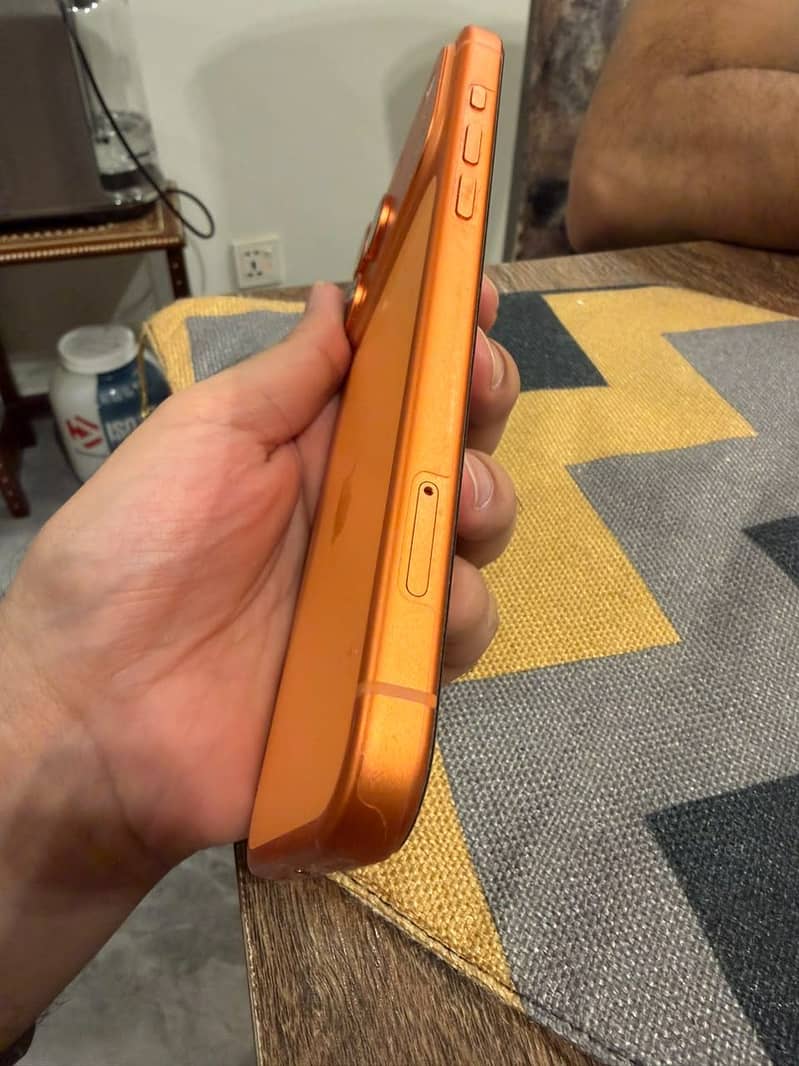 Apple iPhone 17 Pro Max 3