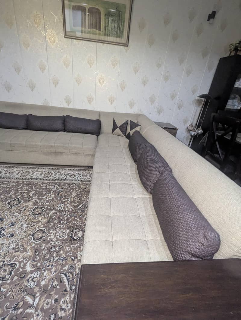 L SHAPED SOFA SET 1