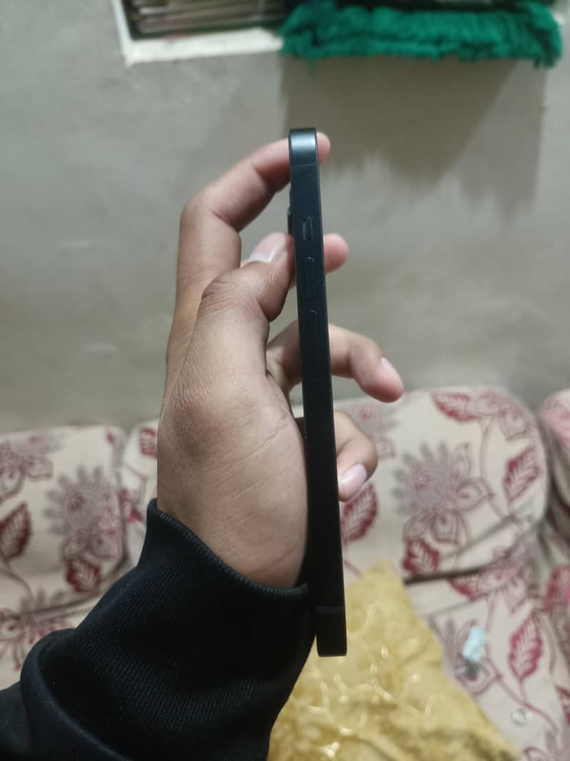 iPhone 14 jv 5