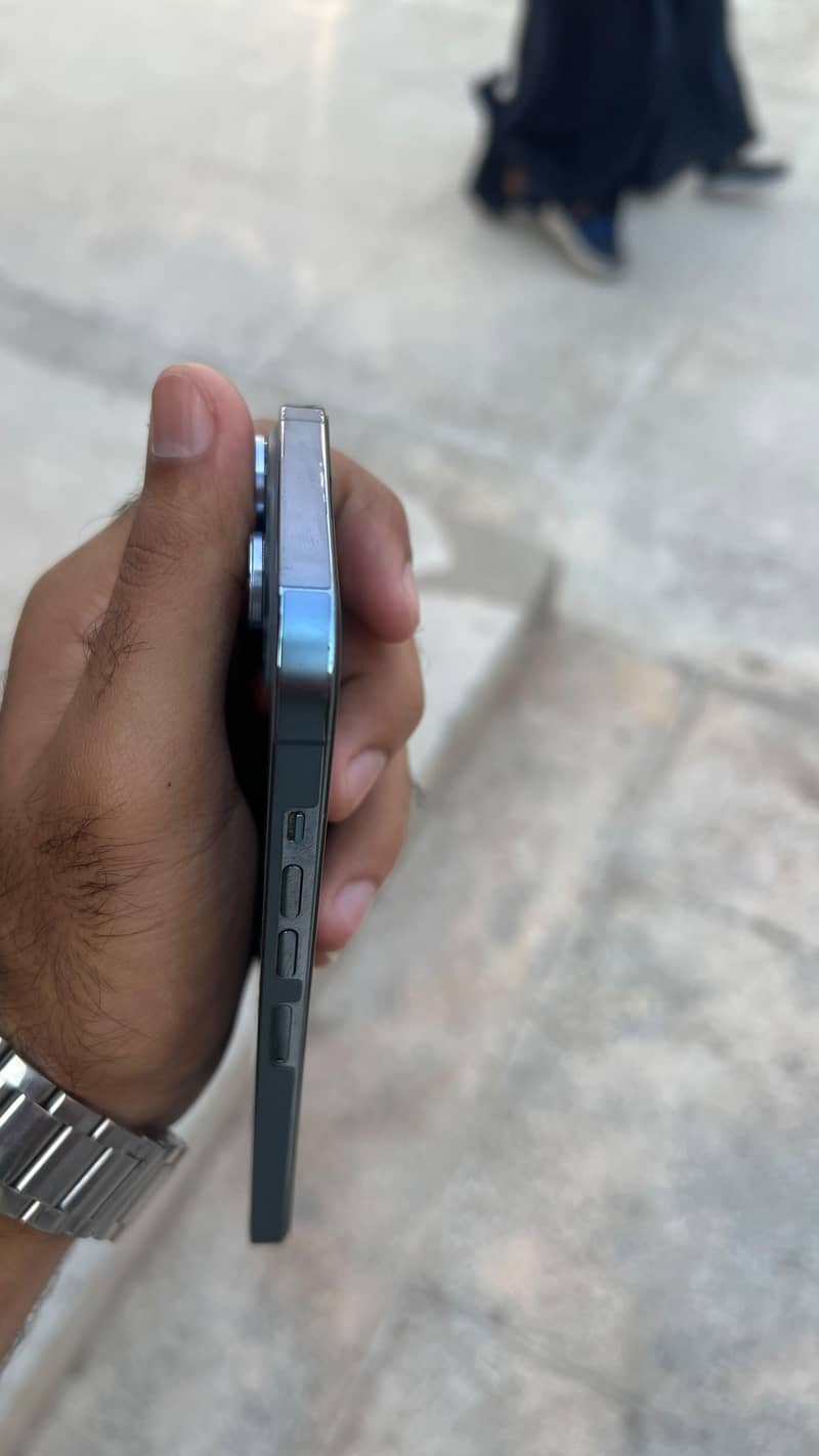Apple iPhone 13 Pro Max 10
