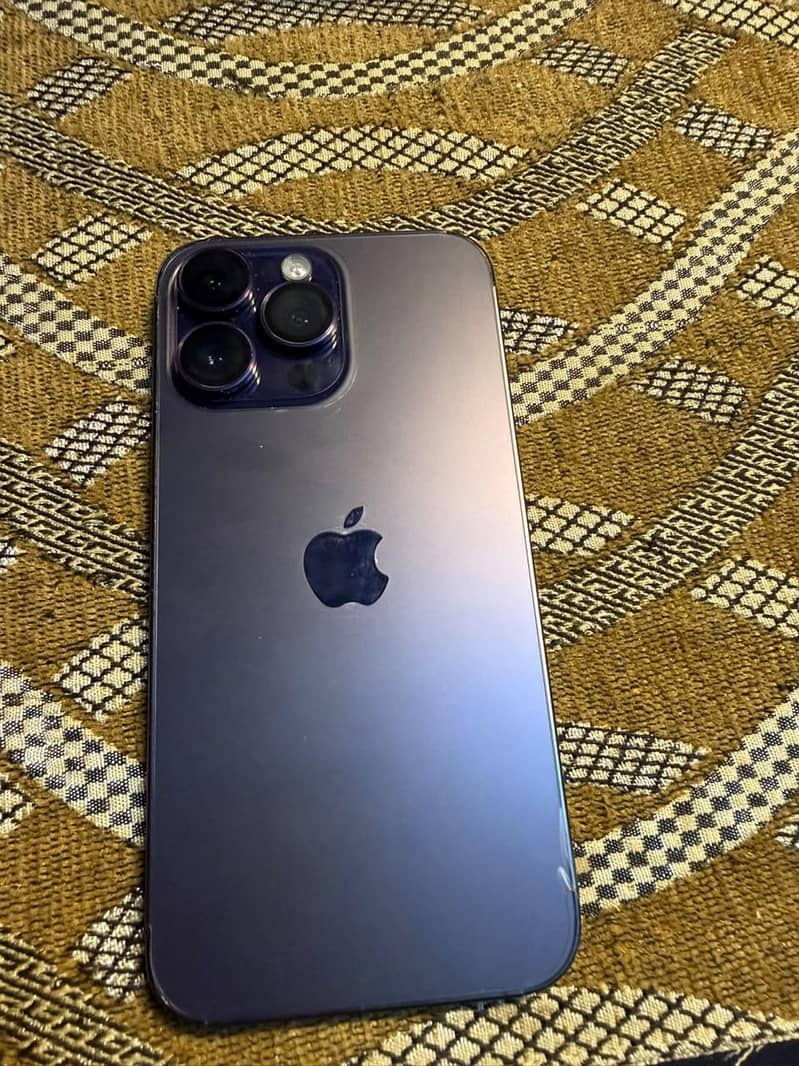 Apple iPhone 14 Pro Max 6