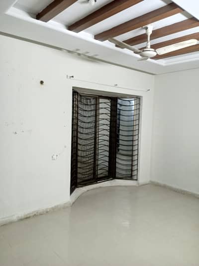 G-11/1 Size 25*50 Double Story House For Rent