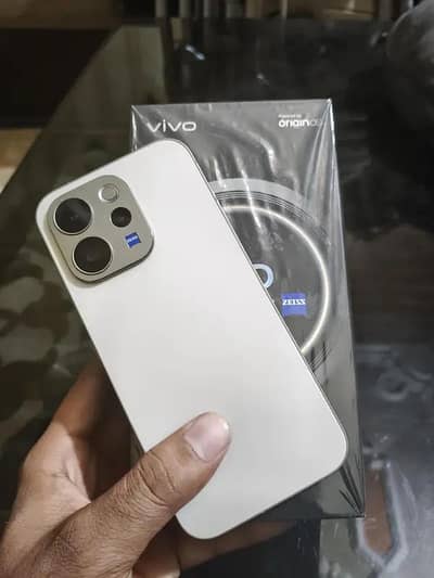 Vivo V70 5G 12-256