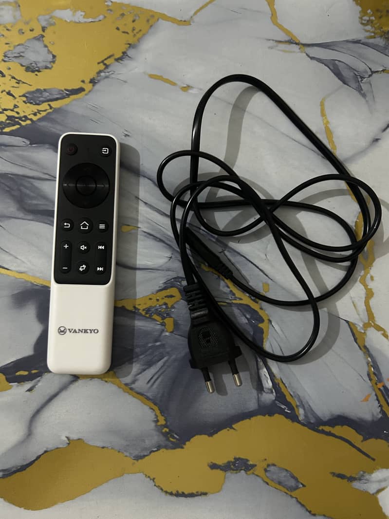 VANKYO PROJECTOR 6