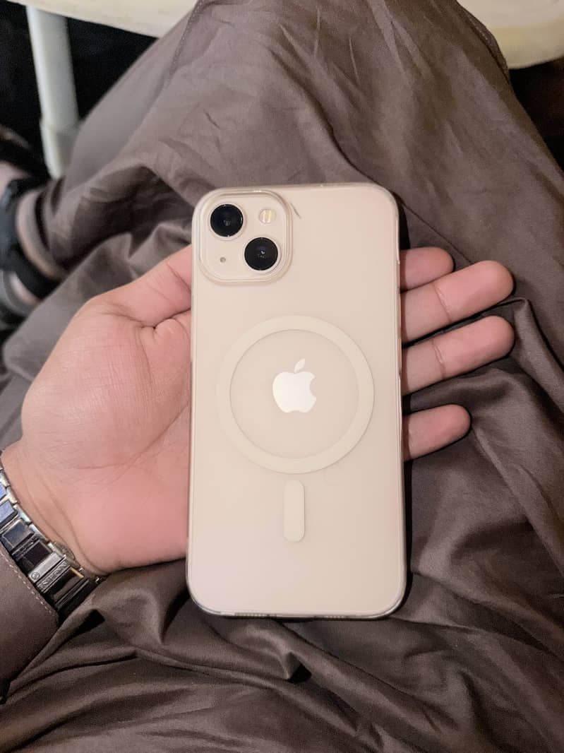 Apple iPhone 13 3