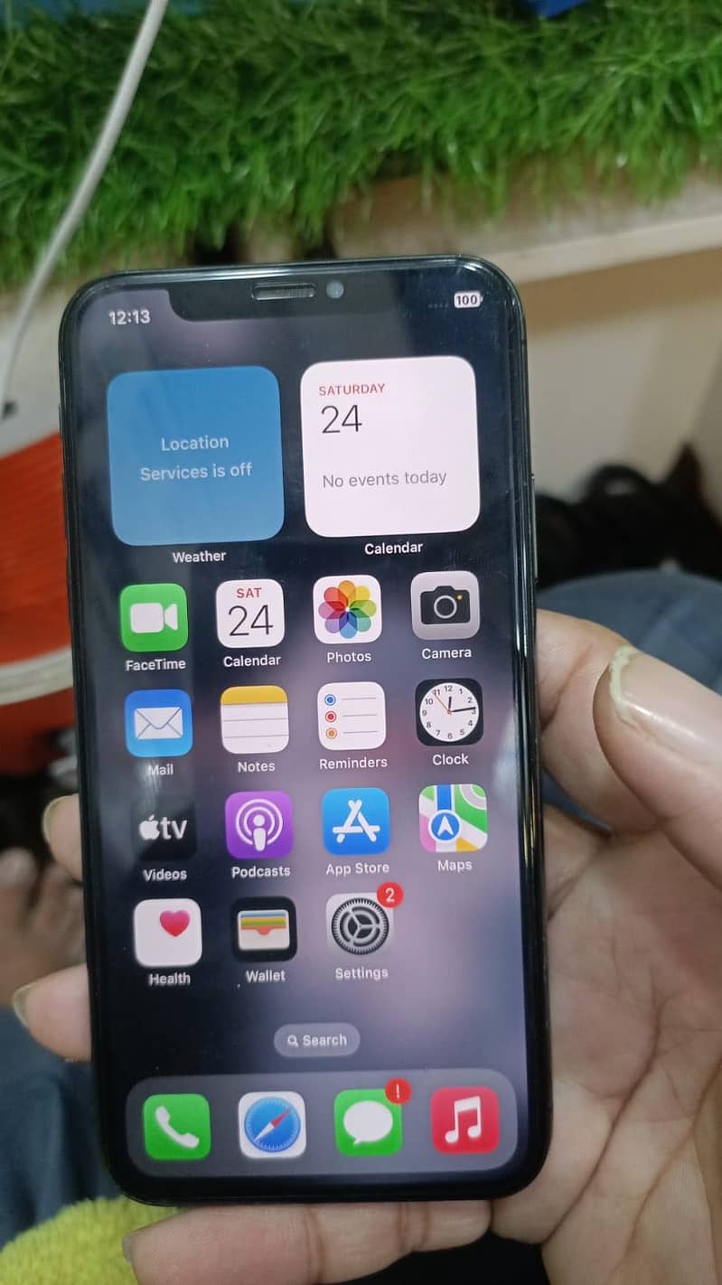 Apple iPhone X 0