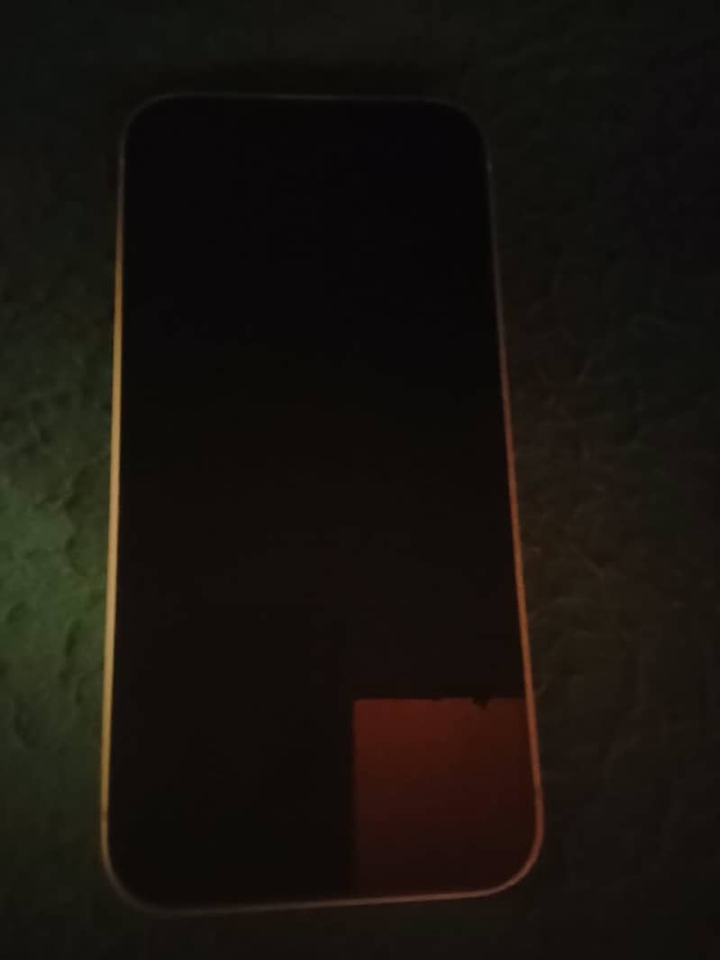 Apple iPhone 13 2