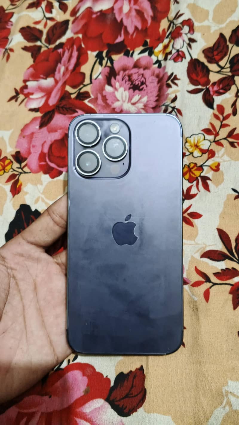 Apple iPhone 14 Pro Max 3