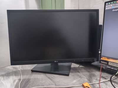 i7 4770 + gtx 750ti with 24inch ips 75hz led LG