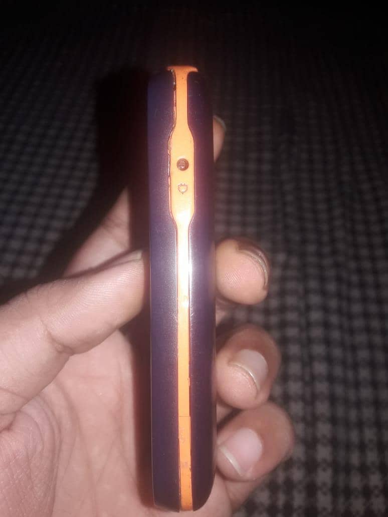 Nokia 103 4