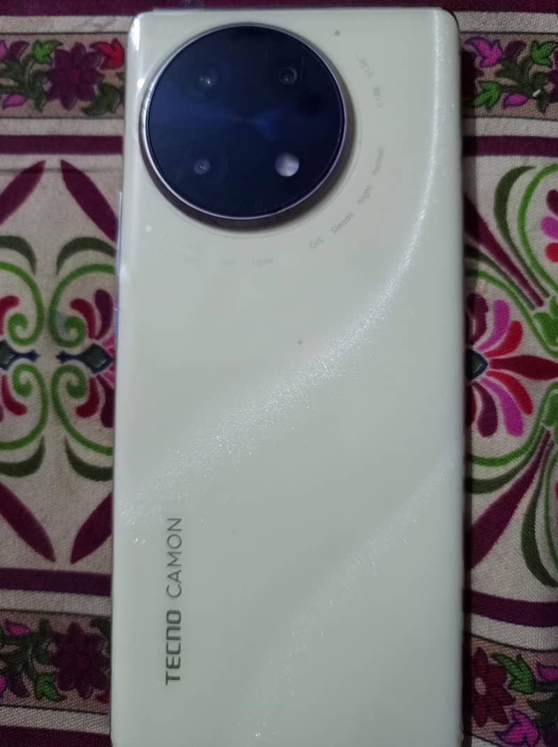 Tecno CAMON 30S 0