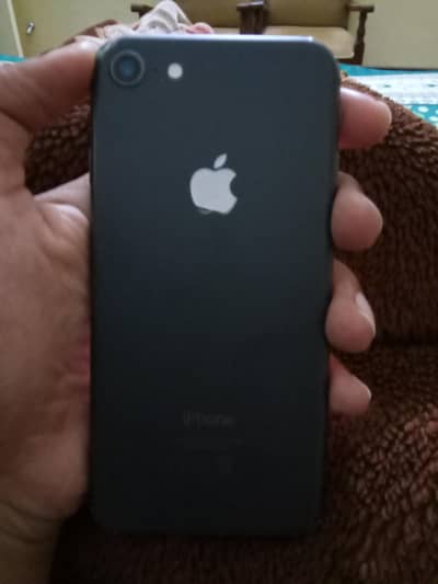 Apple iPhone 8