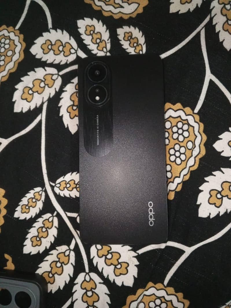 OPPO A38 4