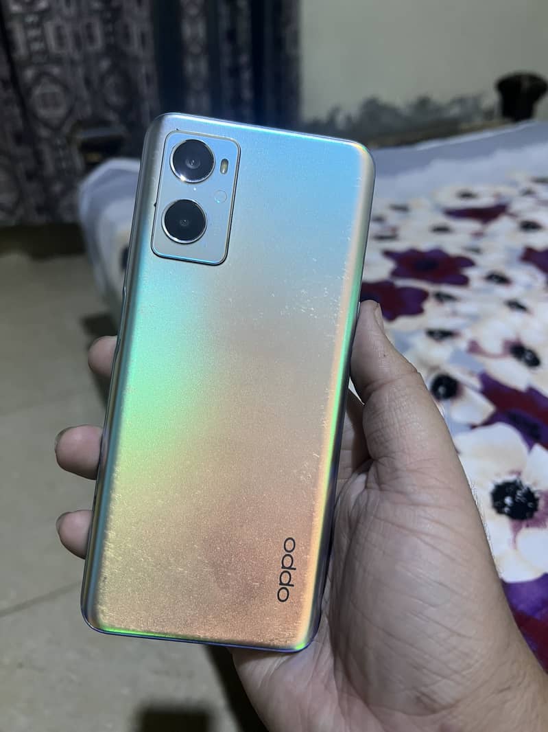 OPPO A96 0
