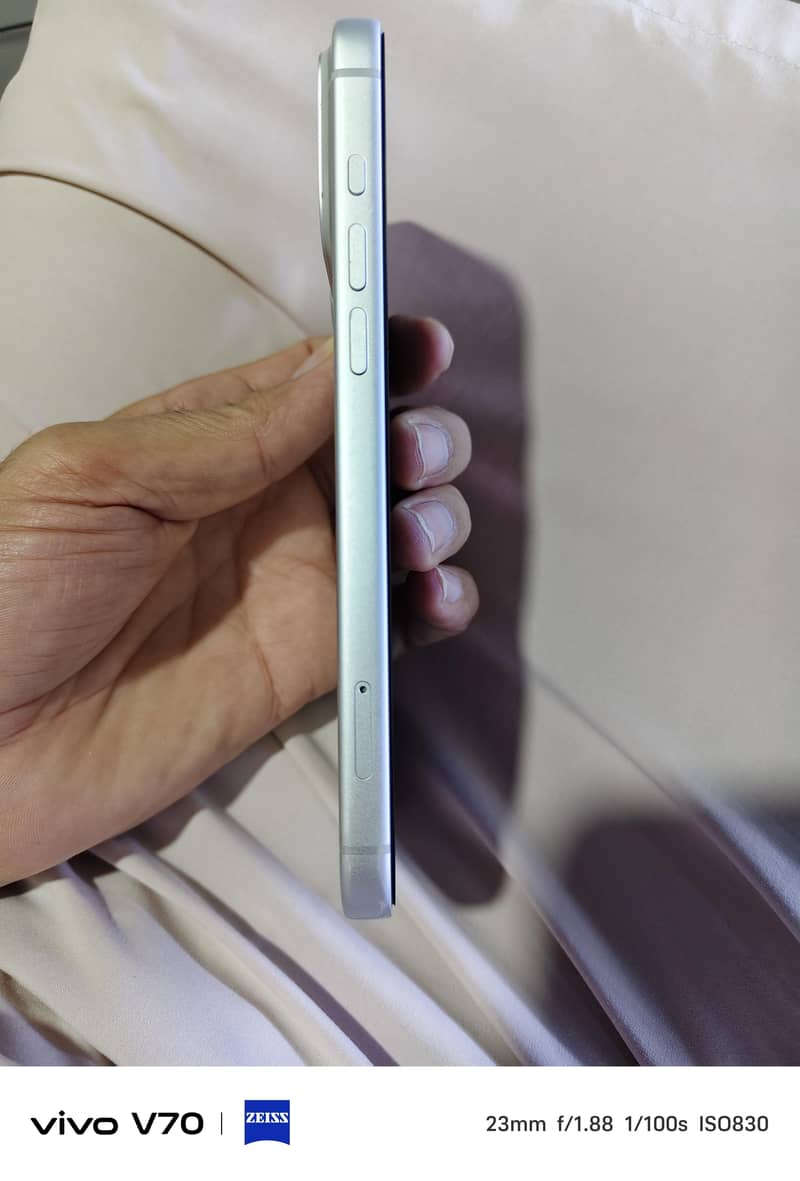 Apple iPhone 17 Pro Max 1