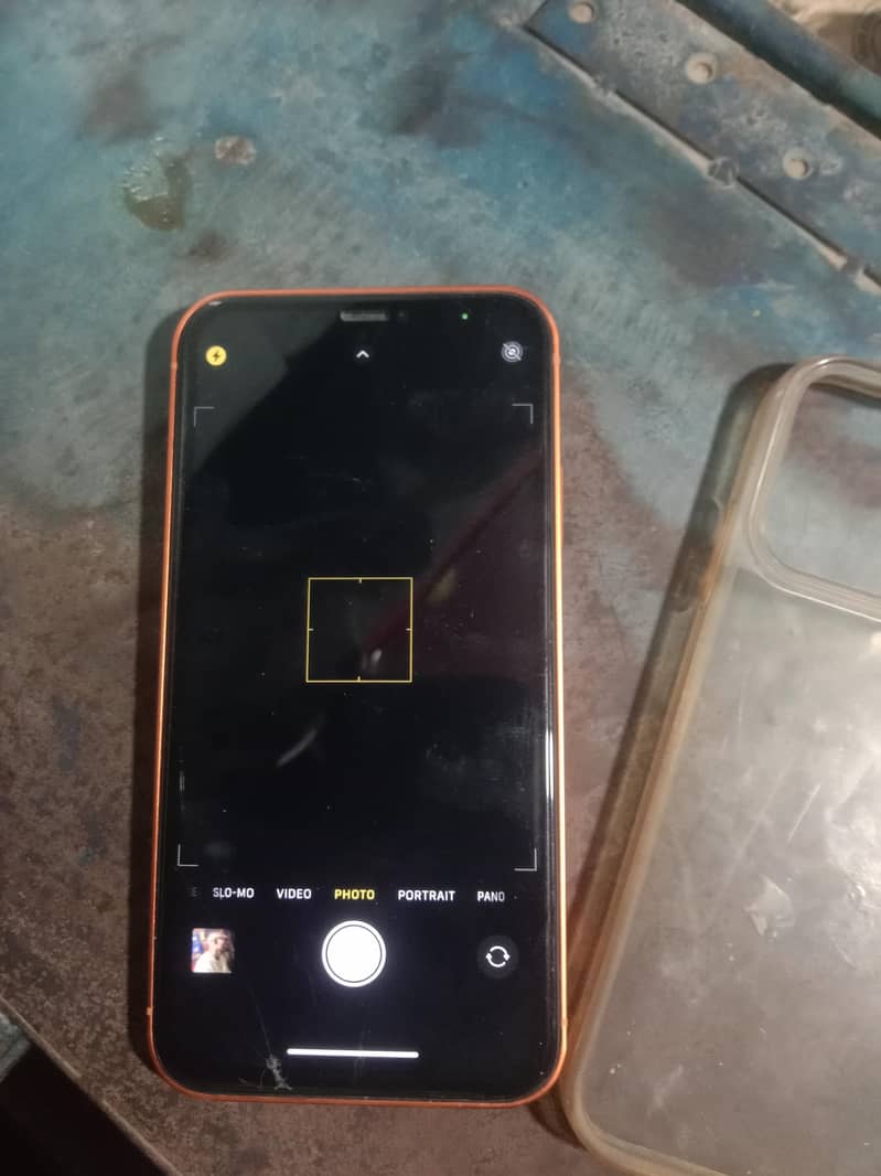 Apple iPhone XR 1