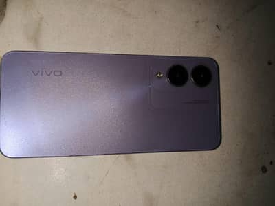 Vivo Y17s