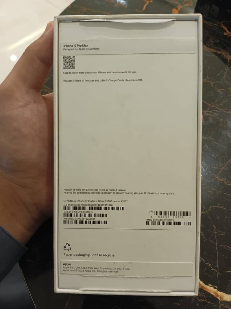 iPhone 17 pro max 13