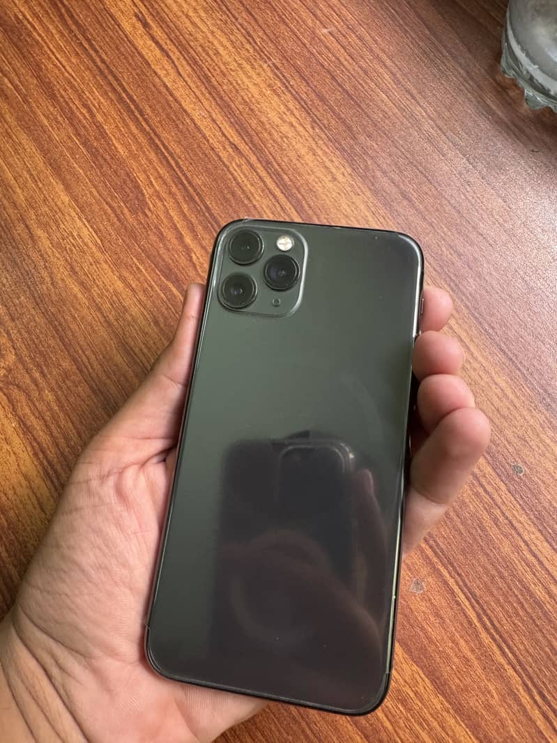 Apple iPhone 11 Pro 1