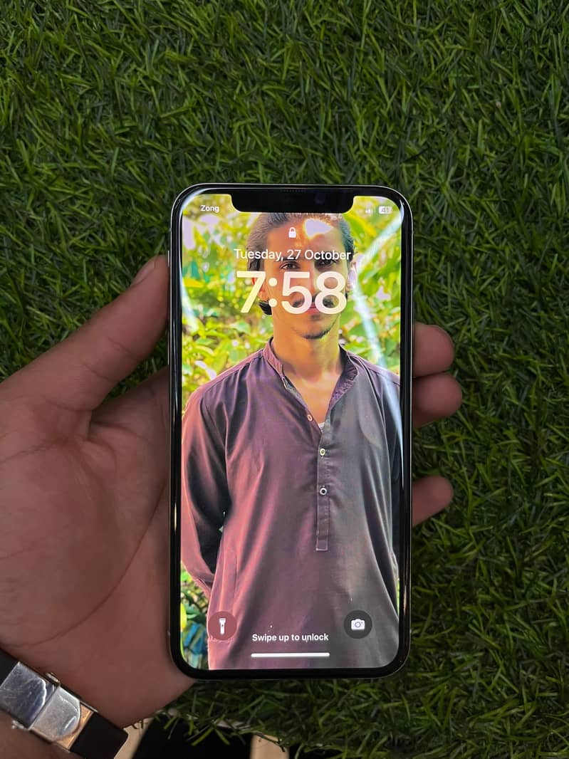 Apple iPhone X 2