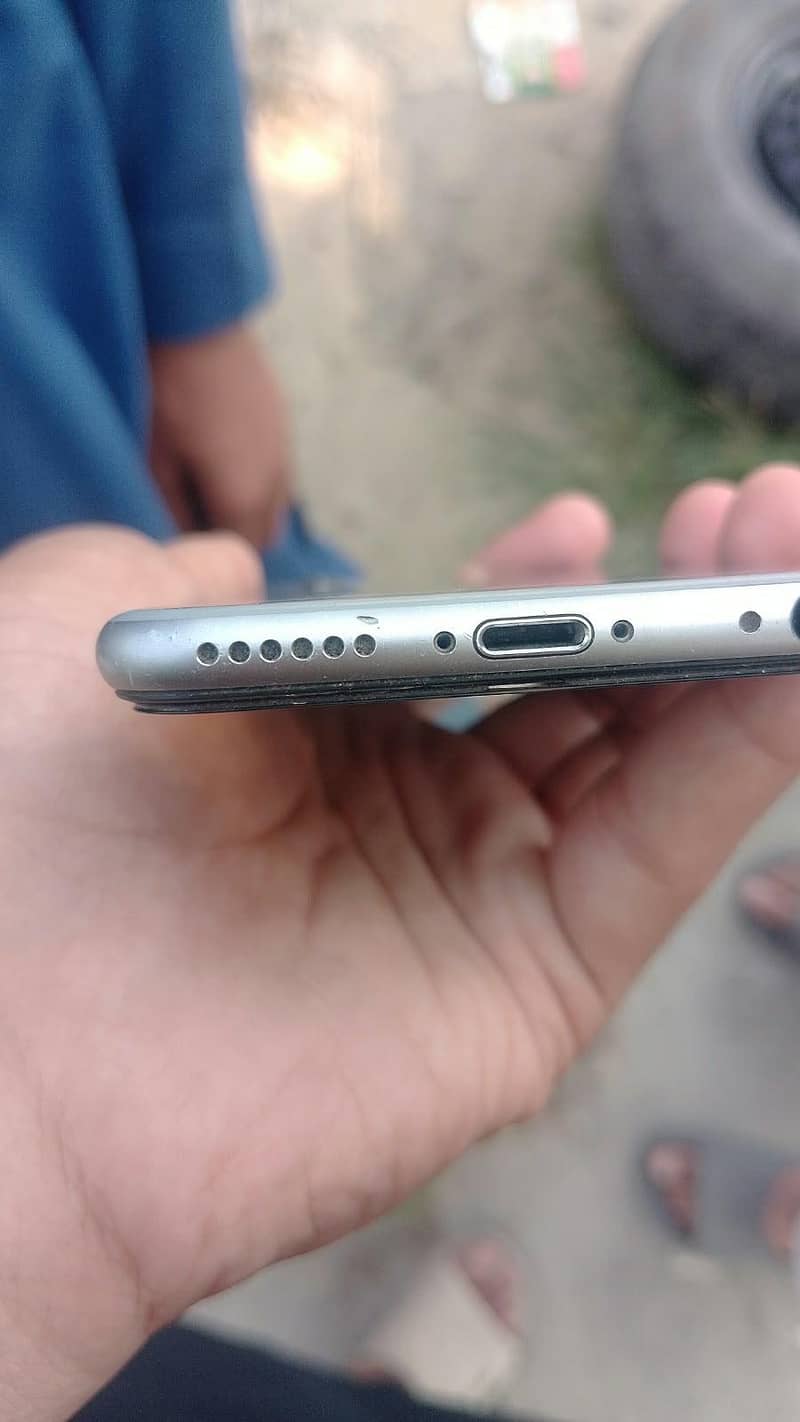 Apple iPhone 6 1