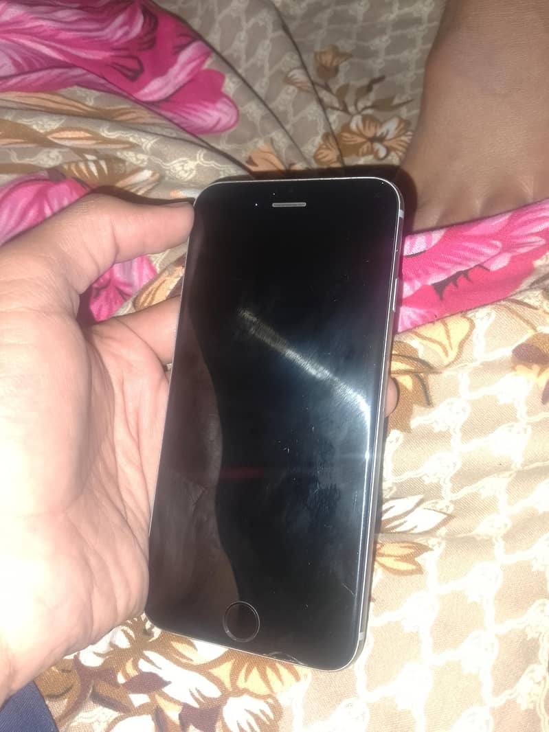 Apple iPhone 6 3