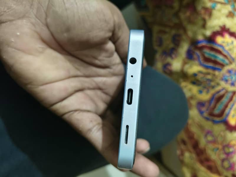 Samsung Mobile A06 1