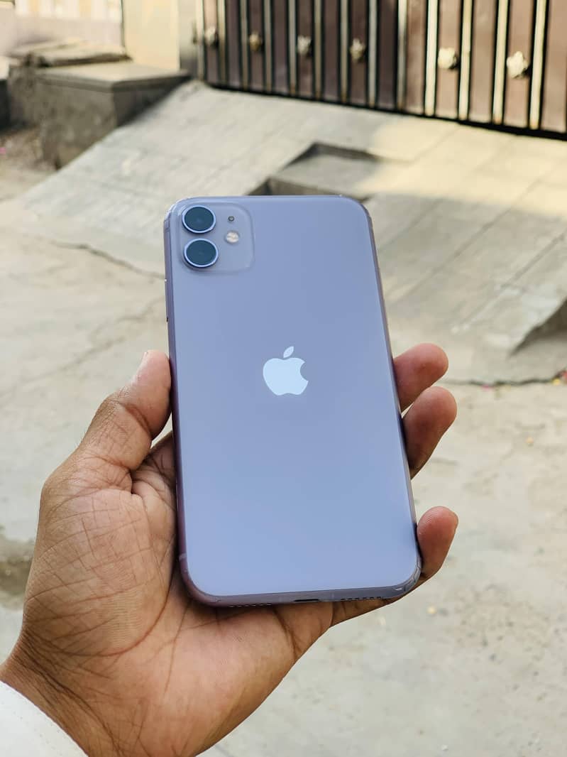 Apple iPhone 11 0