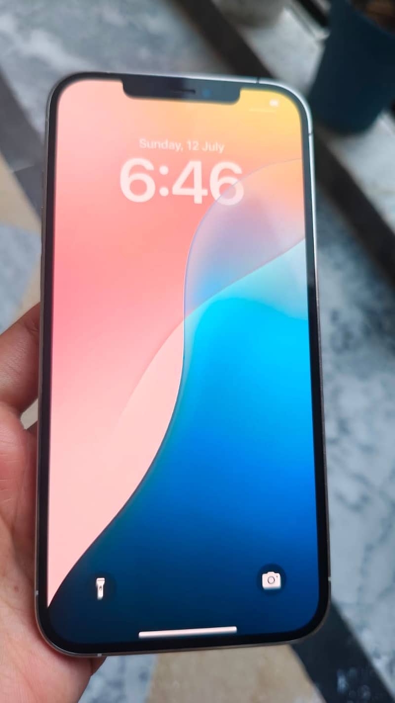 Iphone 12 pro max 3