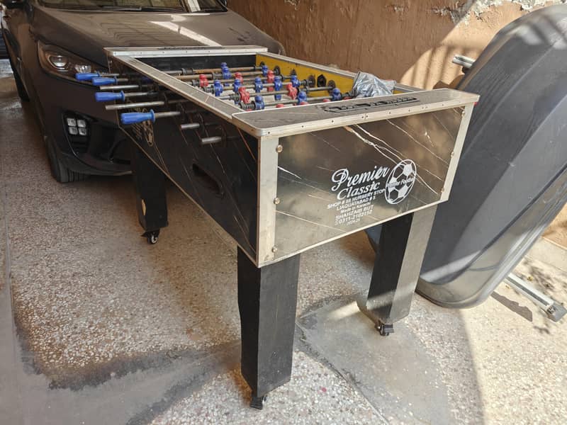 Solid Foosball Table 0