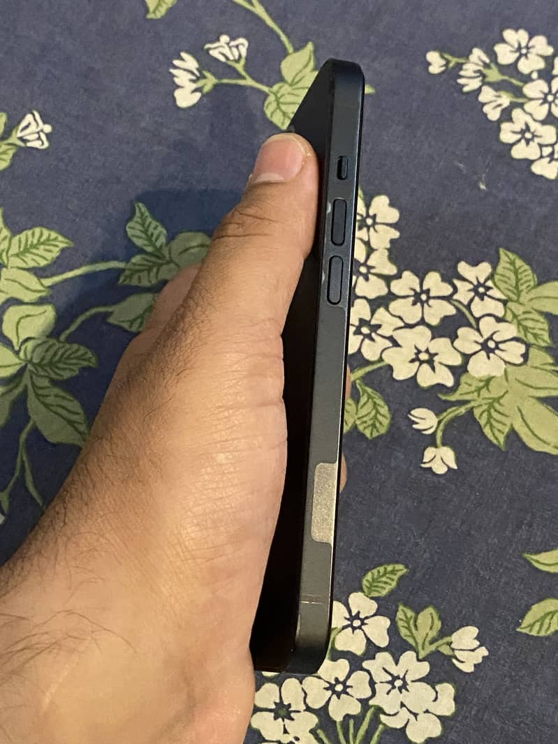 iPhone 14 Jv 6
