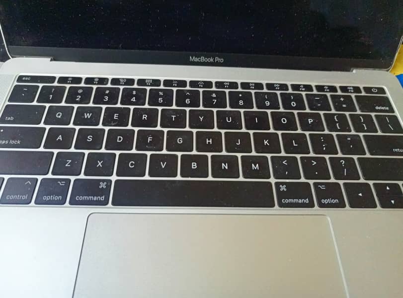 Mac book pro 1