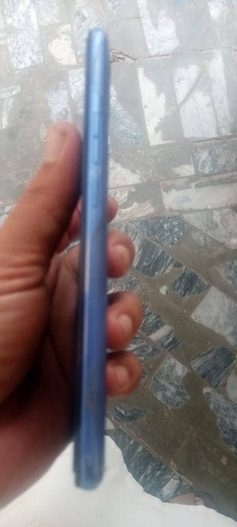 Tecno Pova 3