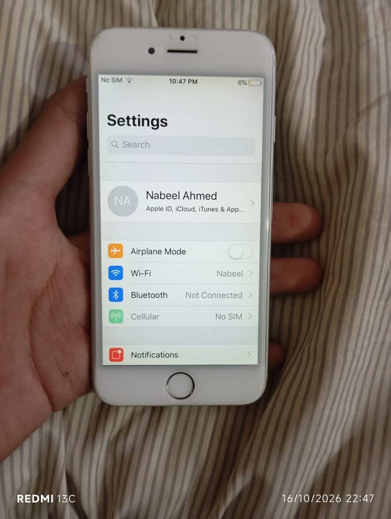 Apple iPhone 6S 4