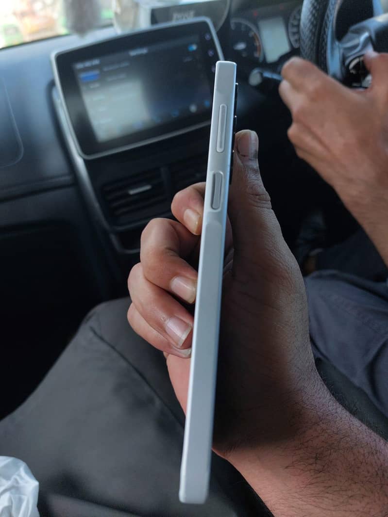 Samsung Mobile A16 1